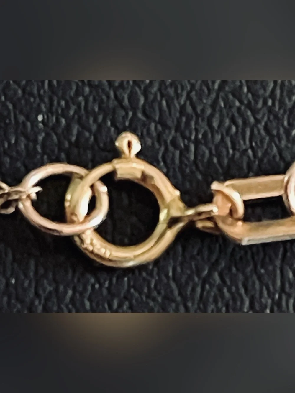 10KT Stamped YellowGOLD Bracelet with 3 CZ stones. Very Pretty. 1.08 grams. - Picture 7 of 14